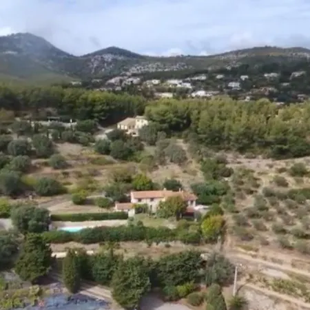 Mas Chamarel, La Provence Entre Vignes Et Oliviers Proche De La * Sanary-sur-Mer