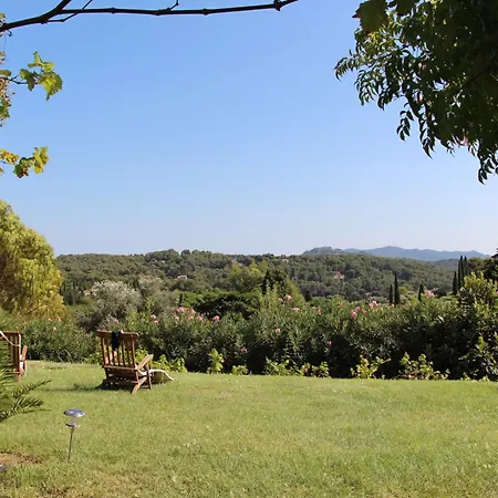Ferienhaus Mas Chamarel, La Provence Entre Vignes Et Oliviers Proche De La *